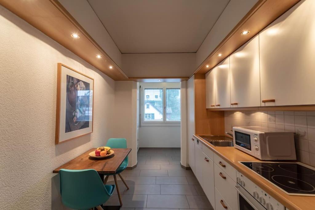 Executive 1Br Flat, City Center - Hammer 3 Цюрих Экстерьер фото
